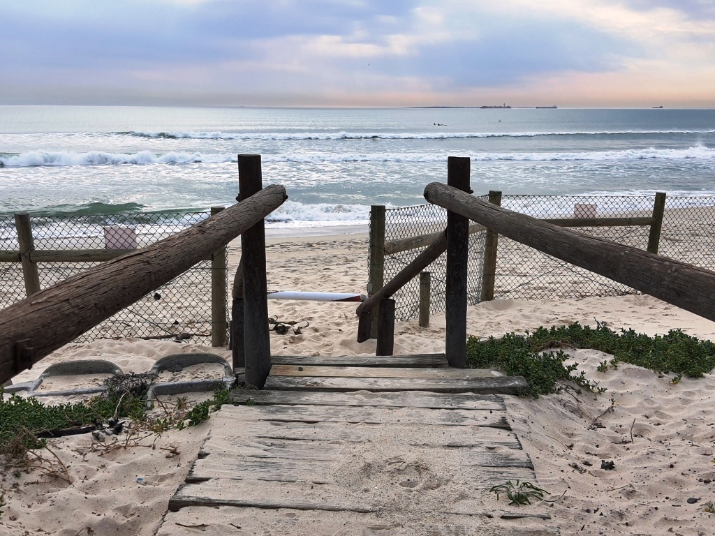 4 Bedroom Beachfront Gem on Woodbridge Island (CS) Woodbridge Island